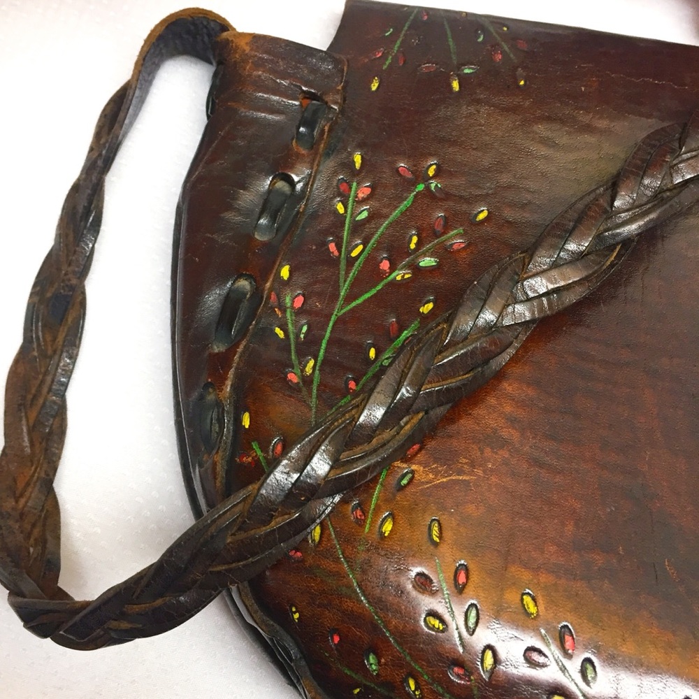 Vintage Tooled Leather Saddle Bag Style Purse